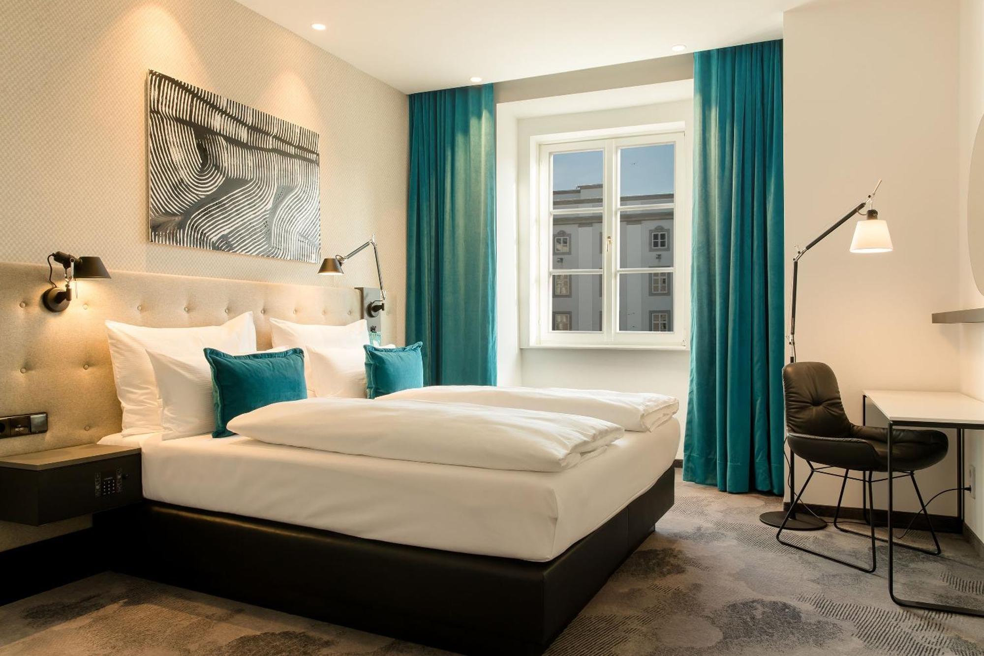 Motel One Linz-Hauptplatz Exterior photo